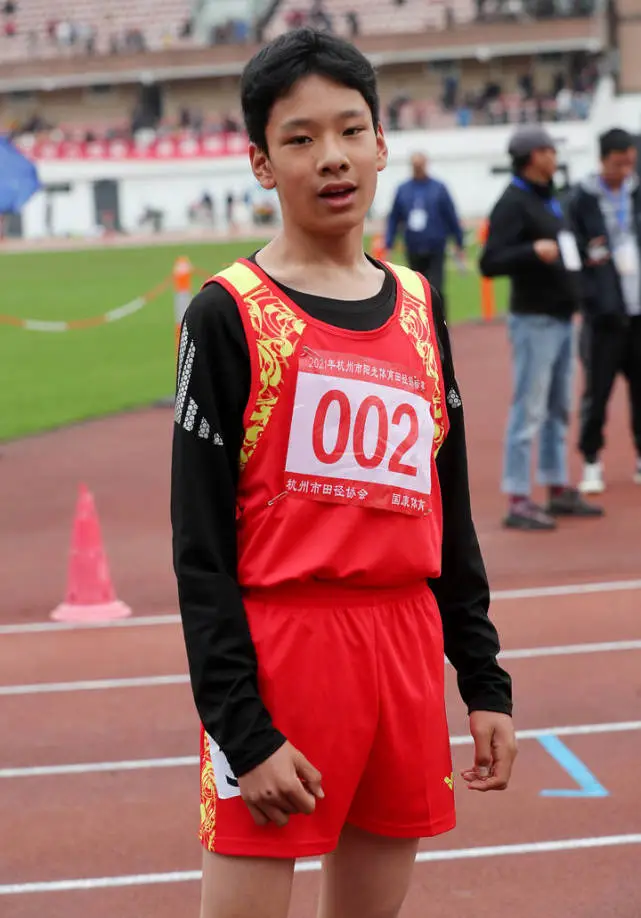 一周篮球训练计划安排怎么写_0